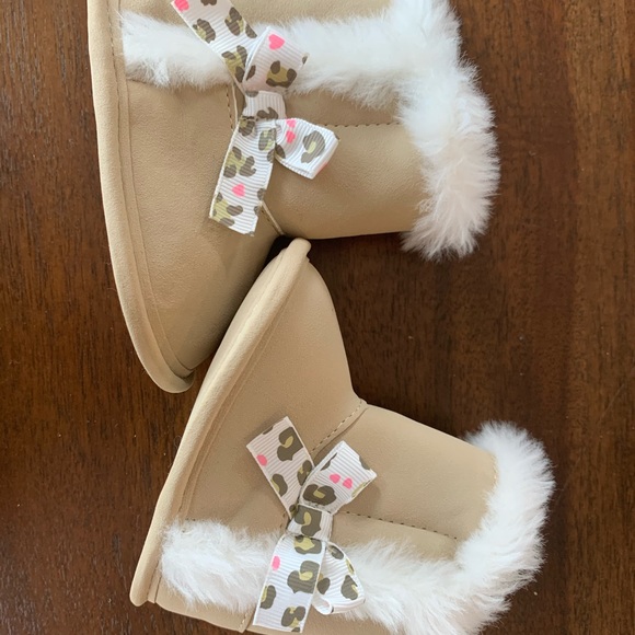 Boots - Picture 2 of 5